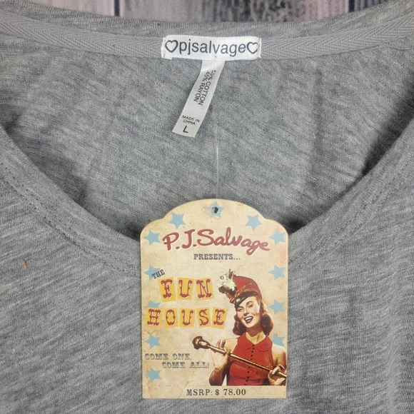 PJ Salvage Gray Christmas Pajama Top Long Sleeve Size Large - Picture 2 of 3